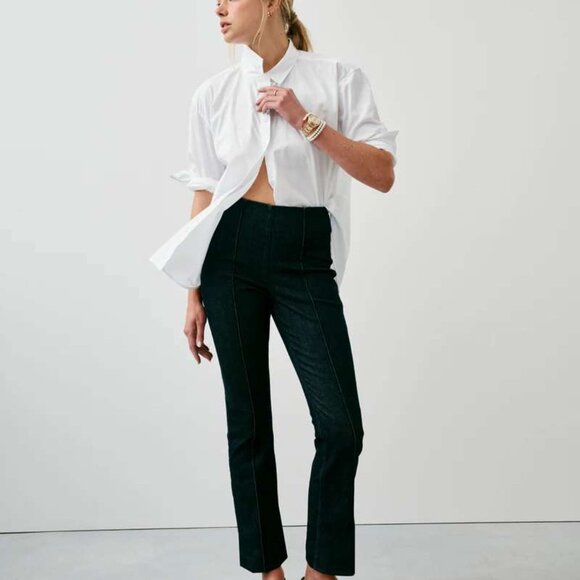 SPANX Shape EveryWear Dark Raw Indigo Zero Waistband Micro Flare Jeans Sz M  EUC - Picture 1 of 11